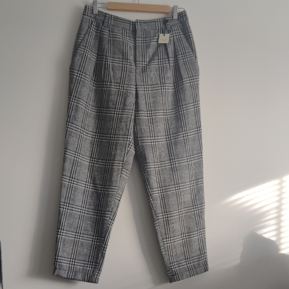 Forever 21 Gray Plaid Women's Trousers